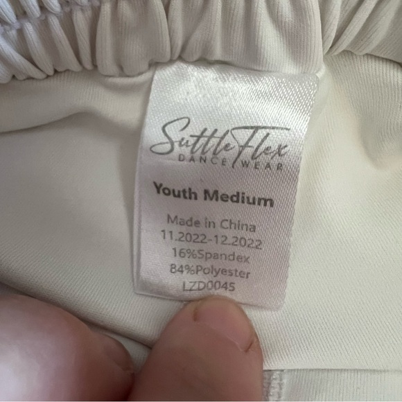 Suttle Flex Dancewear Top and Shorts Set Pink and White Youth Medium - Picture 12 of 14